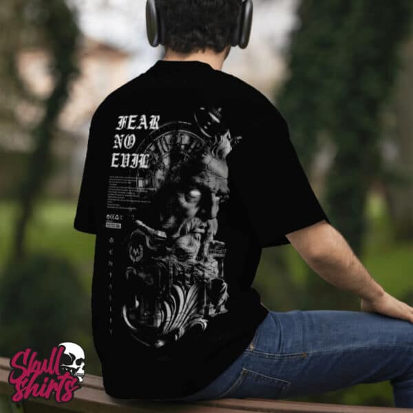 Playera Oversize "FEAR NO "